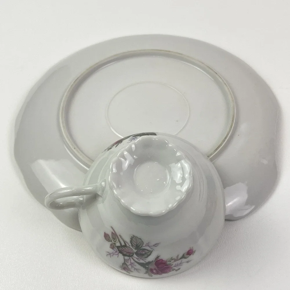 Vintage Dessert Plate and Cup Scalloped Roses Hand Painted Tea And Cake Snack‎
